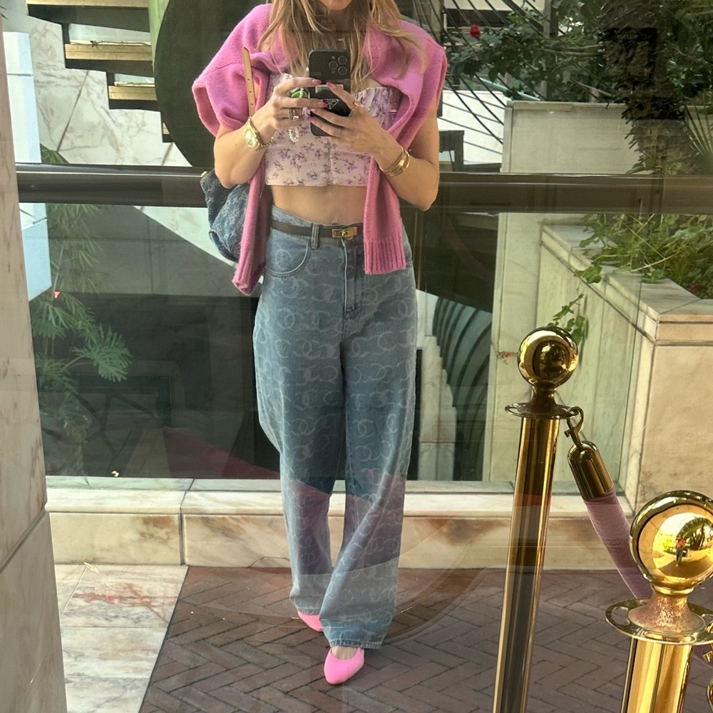 Meet your Posher, Veronica